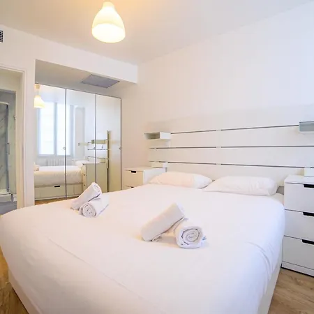 Guestready - Luminous And Renovated In The Center Of * Cannes